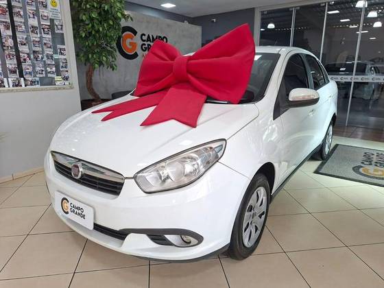 FIAT GRAND SIENA 1.4 MPI ATTRACTIVE 8V FLEX 4P MANUAL FIAT GRAND SIENA 1.4 MPI ATTRACTIVE 8V FLEX 4P MANUAL